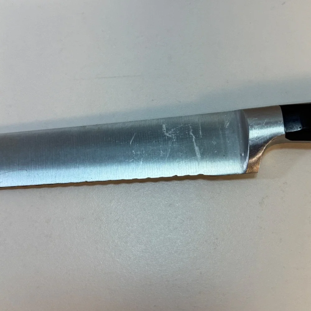 Zwilling JA Henckels Serrated Bread Knife 8 Inch Black Professional S 31026-200
